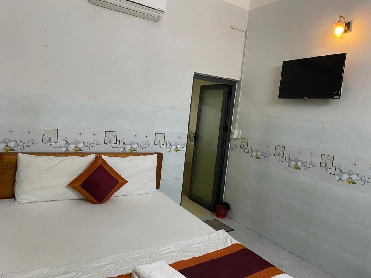 Khach San Nguyen Trung Hotel TP. Hồ Chí Minh Ngoại thất bức ảnh