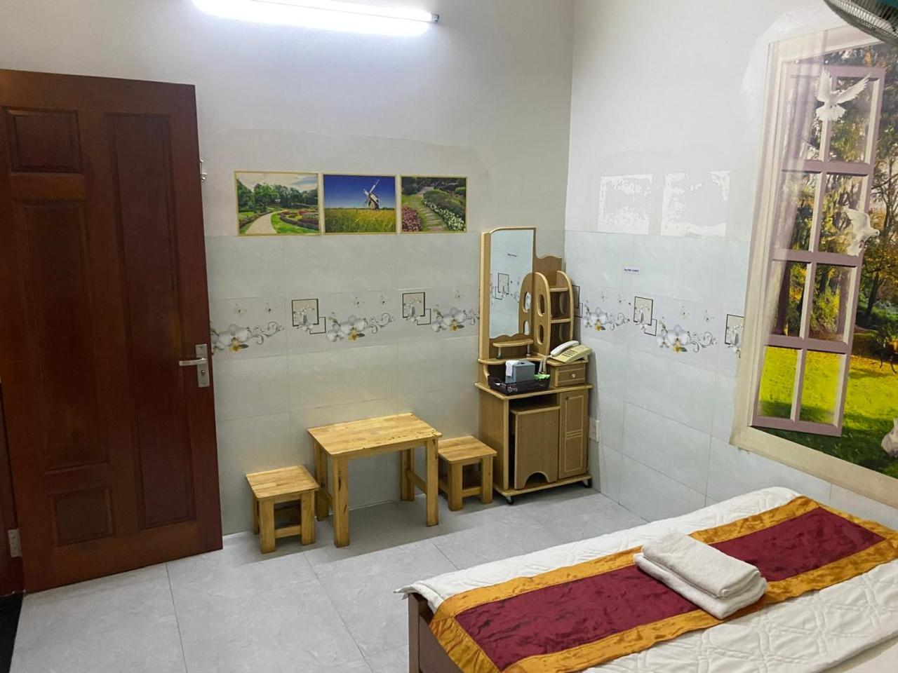 Khach San Nguyen Trung Hotel TP. Hồ Chí Minh Ngoại thất bức ảnh