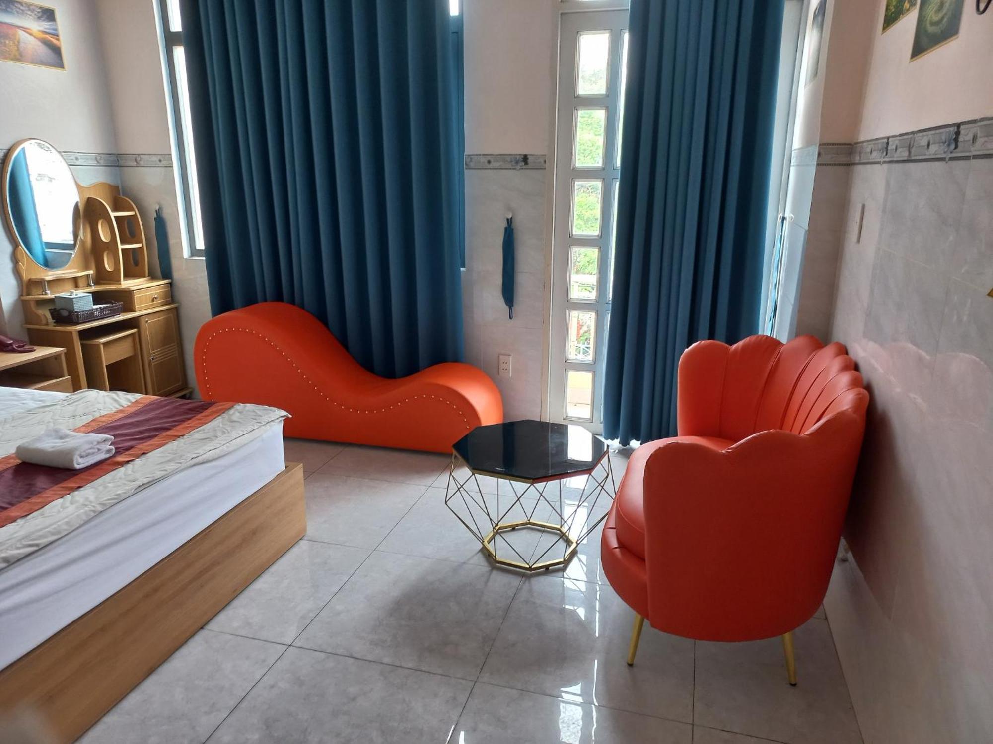 Khach San Nguyen Trung Hotel TP. Hồ Chí Minh Ngoại thất bức ảnh